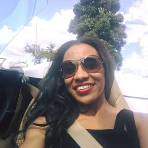 Meet your Posher, Tiffany